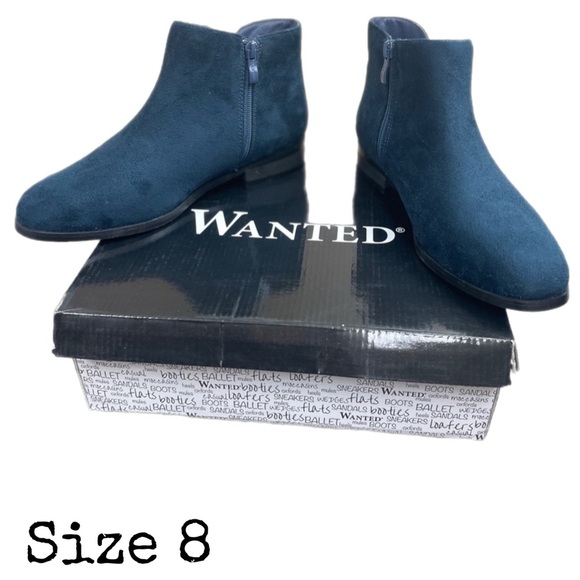Wanted Dipper Ankle Bootie with V-Cut Detail Size 8M - NIB! - Picture 1 of 17